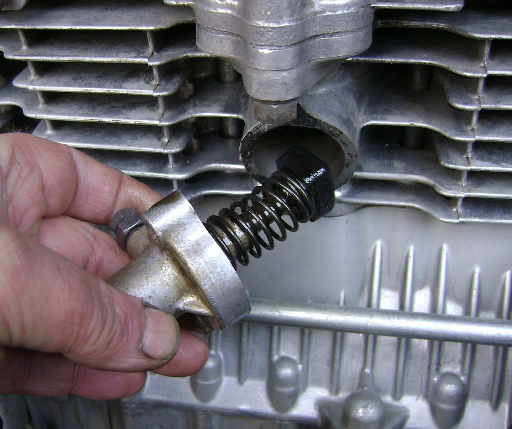 Click image for larger version

Name:	ValveAd5.jpg
Views:	806
Size:	172.1 KB
ID:	860352