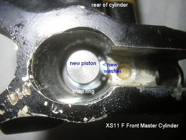 Click image for larger version

Name:	MasterCylRebuild006.jpg
Views:	258
Size:	91.8 KB
ID:	860718