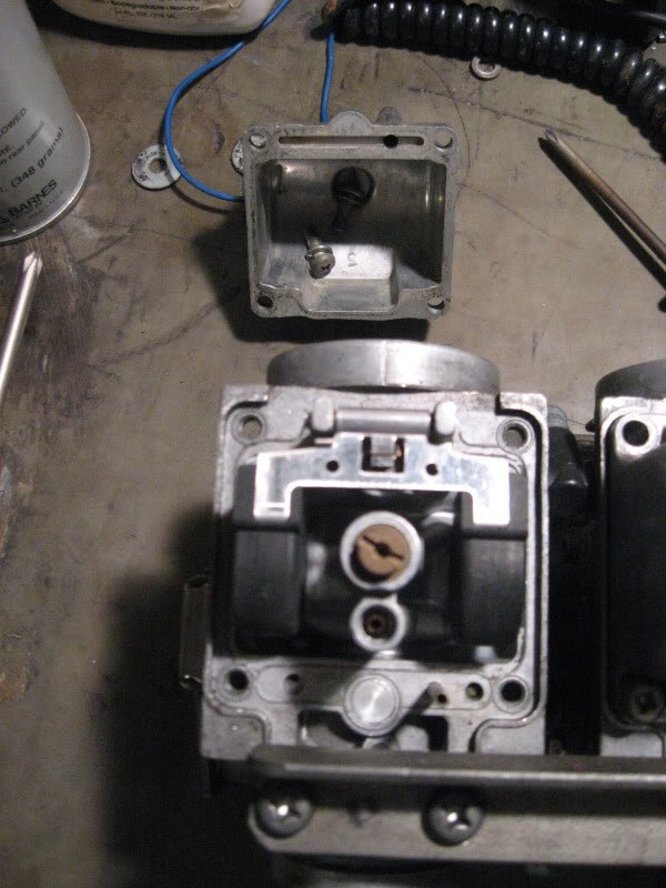 Click image for larger version

Name:	carbcleaningfun001.jpg
Views:	810
Size:	120.4 KB
ID:	860819
