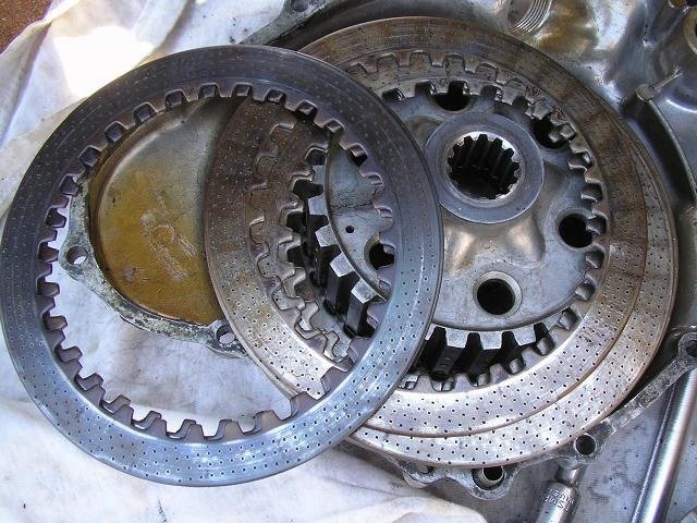 Click image for larger version

Name:	20060328-17clutchsteel2.jpg
Views:	101
Size:	120.5 KB
ID:	860923