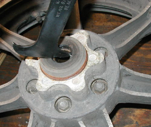 Click image for larger version

Name:	20021115-rear_wheel_bearing_009.jpg
Views:	143
Size:	57.3 KB
ID:	861289