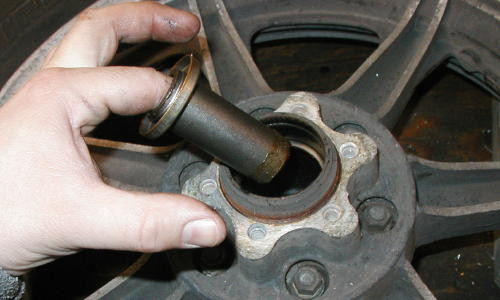 Click image for larger version

Name:	20021115-rear_wheel_bearing_019.jpg
Views:	211
Size:	39.6 KB
ID:	861298