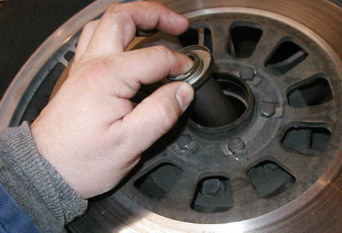 Click image for larger version

Name:	20021115-rear_wheel_bearing_026.jpg
Views:	157
Size:	46.1 KB
ID:	861302