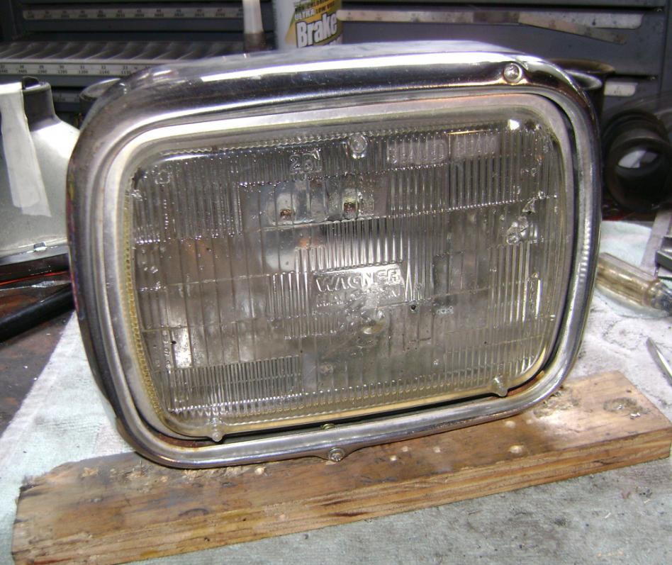 Click image for larger version

Name:	std_headlight_10.jpg
Views:	119
Size:	119.6 KB
ID:	861461