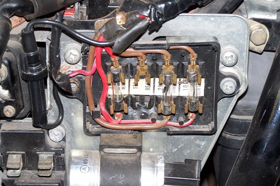 Click image for larger version

Name:	fusebox11.jpg
Views:	368
Size:	103.4 KB
ID:	861467