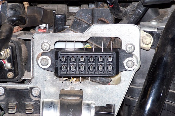 Click image for larger version

Name:	fusebox14.jpg
Views:	360
Size:	95.2 KB
ID:	861470