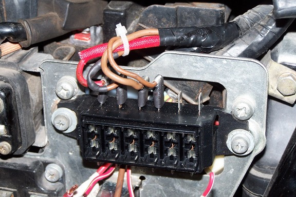 Click image for larger version

Name:	fusebox21.jpg
Views:	297
Size:	96.5 KB
ID:	861475