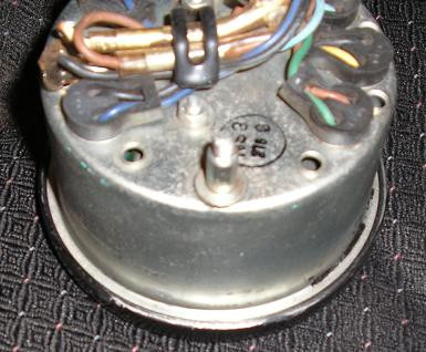 Click image for larger version

Name:	20060212-gauge_lip1.jpg
Views:	116
Size:	44.2 KB
ID:	861505