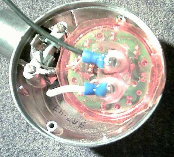 Click image for larger version

Name:	20031116-hotglue_overplugs.jpg
Views:	171
Size:	94.5 KB
ID:	861522