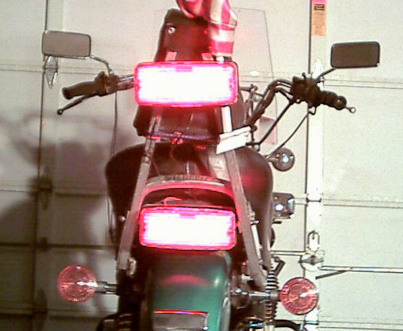 Click image for larger version

Name:	20031116-cutaway_brakeson.jpg
Views:	70
Size:	73.3 KB
ID:	861566