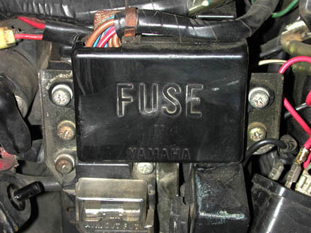 Click image for larger version

Name:	20020831-xjfusecover.jpg
Views:	79
Size:	51.7 KB
ID:	861572