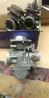 Click image for larger version

Name:	Carb4a.jpg
Views:	408
Size:	139.7 KB
ID:	862005