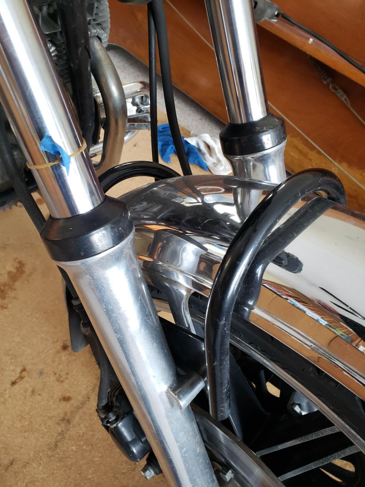 Click image for larger version

Name:	fork brace.jpg
Views:	328
Size:	233.6 KB
ID:	862706