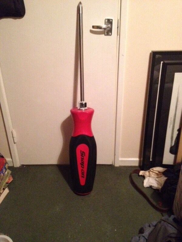 Click image for larger version

Name:	Bigger Screwdriver.jpg
Views:	120
Size:	94.4 KB
ID:	864040
