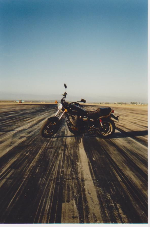 Click image for larger version

Name:	XS1100 Sitting On The Numbers At Miramar 1996  001.jpg
Views:	167
Size:	93.5 KB
ID:	864328