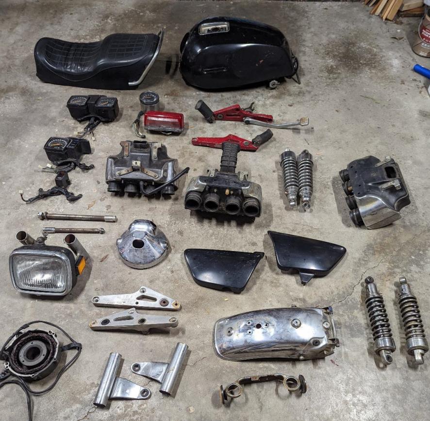 Click image for larger version

Name:	BulkParts1.jpg
Views:	201
Size:	149.2 KB
ID:	870110