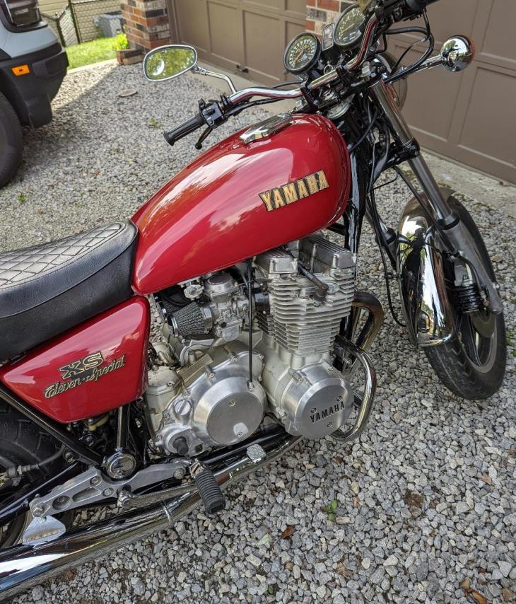 Click image for larger version

Name:	RedBike1a.jpg
Views:	210
Size:	161.2 KB
ID:	870283