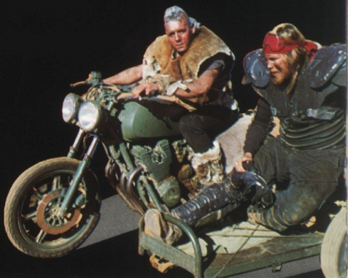 Click image for larger version

Name:	sidecar-seen-in-mad-max-2.jpg
Views:	110
Size:	205.7 KB
ID:	876848