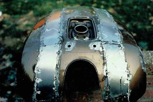 Click image for larger version

Name:	tank-4 1993a.jpg
Views:	26
Size:	82.3 KB
ID:	877788