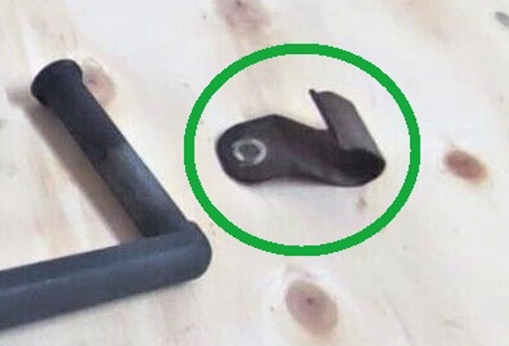 Click image for larger version

Name:	Kick clip.jpg
Views:	0
Size:	100.1 KB
ID:	887199