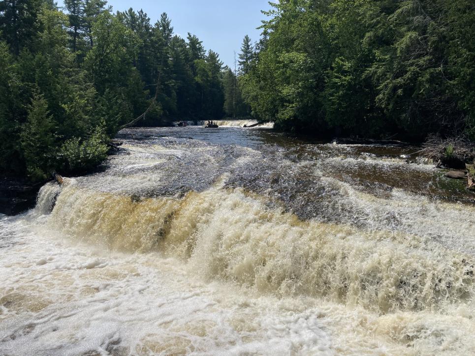 Click image for larger version  Name:	Tahquamenon Falls Lower 2.jpg Views:	0 Size:	166.5 KB ID:	885484