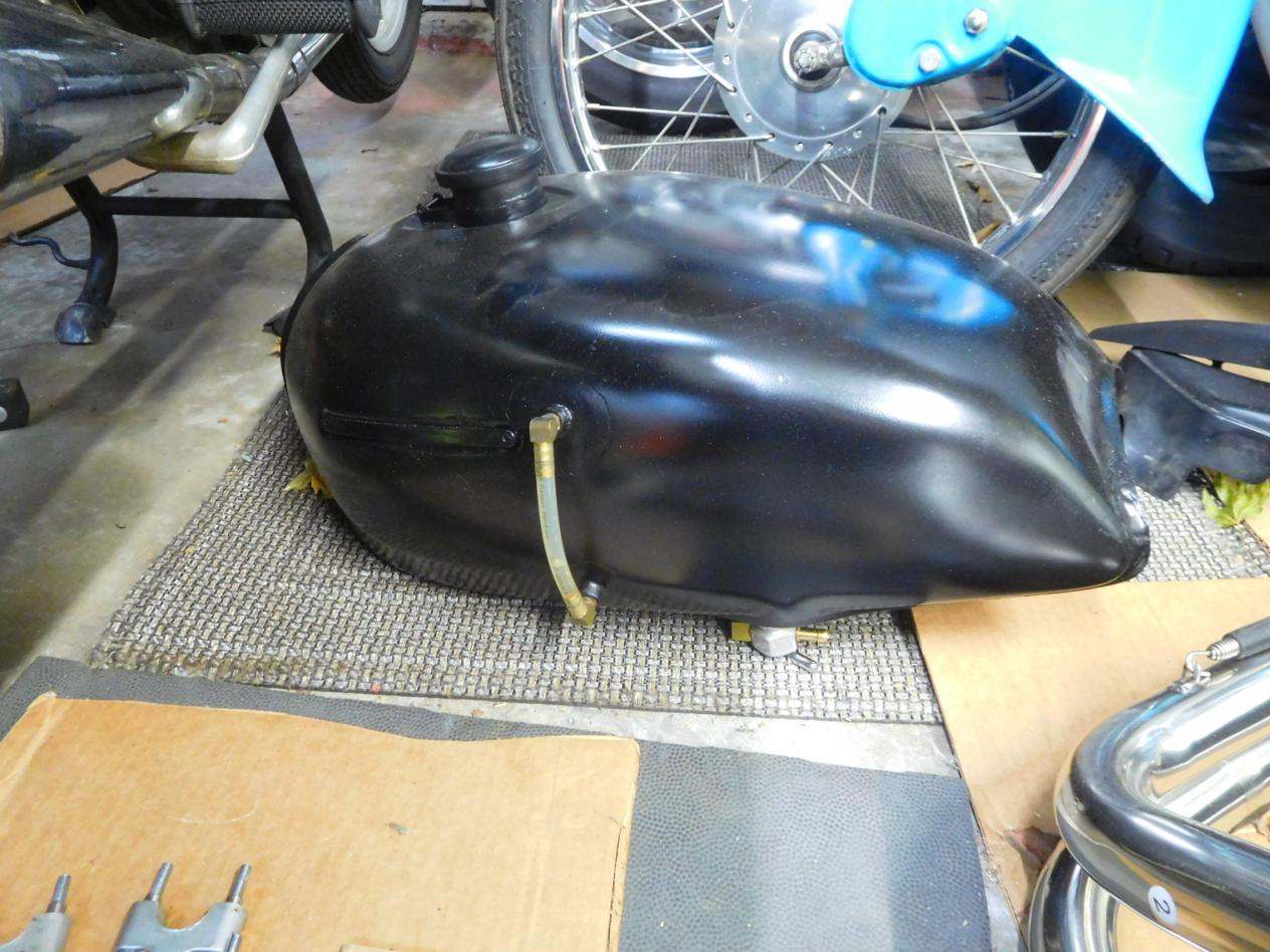 Click image for larger version

Name:	DSCN1930.jpg
Views:	3
Size:	165.0 KB
ID:	888445