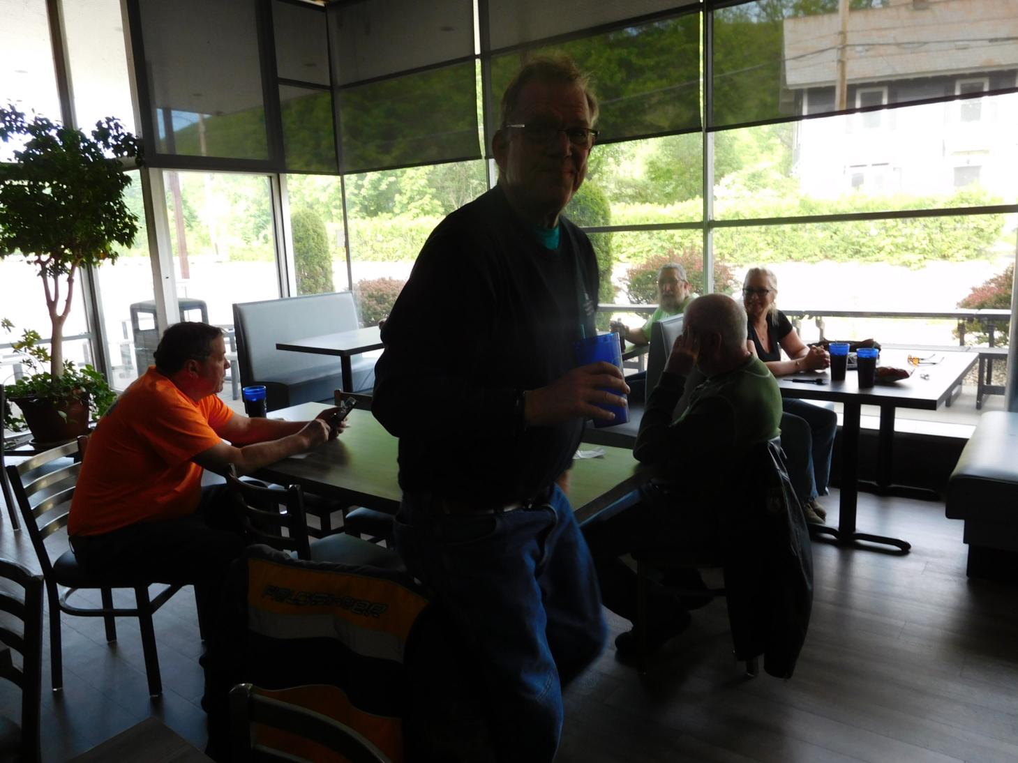 Click image for larger version

Name:	DSCN5058.jpg
Views:	0
Size:	152.0 KB
ID:	889906