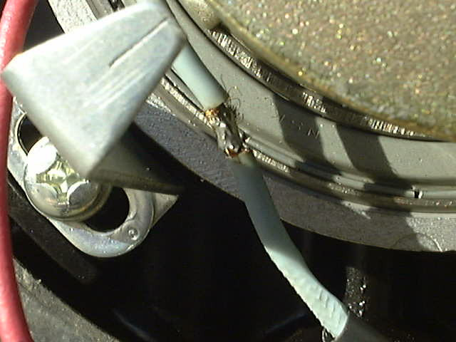 Click image for larger version  Name:	20020906-pickup_repair6.jpg Views:	0 Size:	63.8 KB ID:	890101